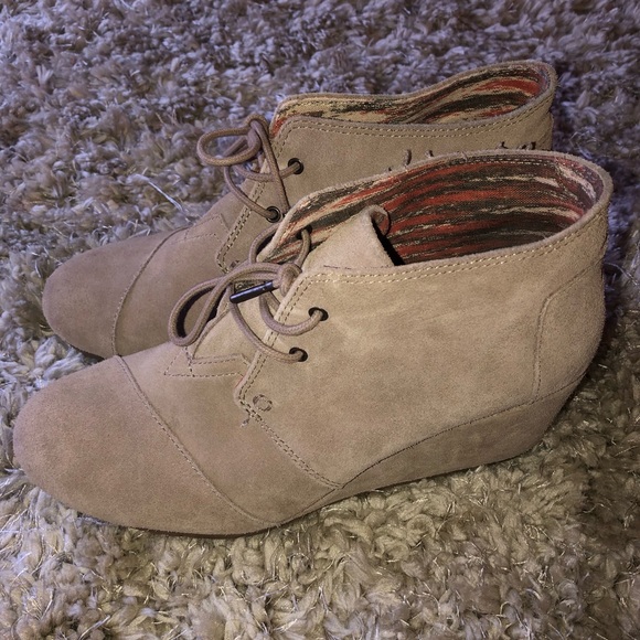 Toms Shoes - Tom’s High Wedge Suede Heels